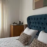 Blue Petrol Room - Ocean Double Private Suite In Villa Barbuja Lägenhet *