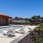 Blue Petrol Room - Ocean Double Private Suite In Villa Barbuja