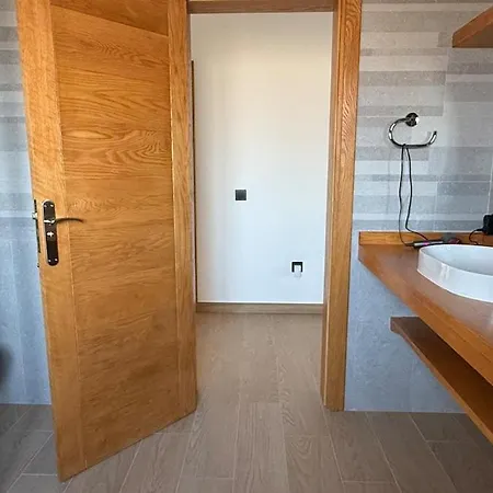 Blue Petrol Room - Ocean Double Private Suite In Villa Barbuja
